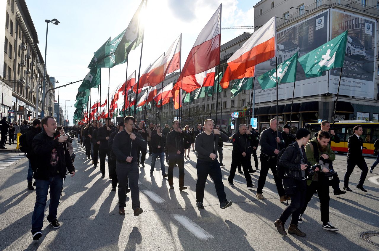 "Symbol Polski zaściankowej"; SLD zwróci się do Ziobry o delegalizację ONR