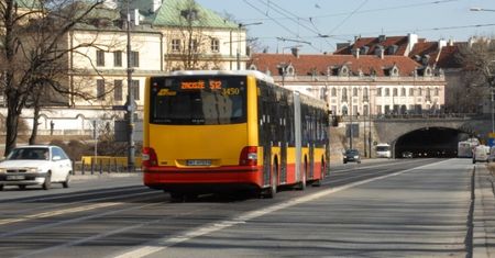Warszawa. Komunikacja miejska zmienia rozkład jazdy. Sprawdź, kiedy zacznie obowiązywać