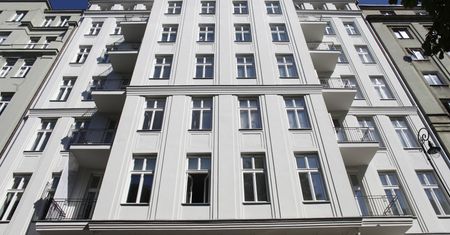 Reprywatyzacja. WSA uchylił decyzję komisji weryfikacyjnej ws. dwóch kamienic