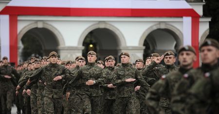 Przysięga żołnierzy WOT w Warszawie w sobotę. Początek utrudnień dla mieszkańców już od czwartku