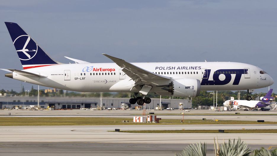 Jeden z Dreamlinerów, które są we flocie LOTu