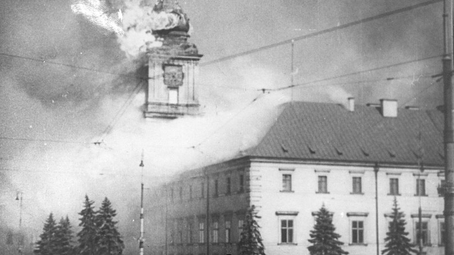 Zniszczenia dokonane przez Niemców w samej Warszawie wyceniono na 40 mld euro