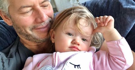 Mąż Joanny Krupy w Warszawie z żoną i jej siostrą. Cała uwaga skupiona na Ashy. Cukiereczek!