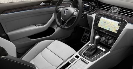 Volkswagen rezygnuje z tradycyjnego gniazda AUX. Znamy przyczynę