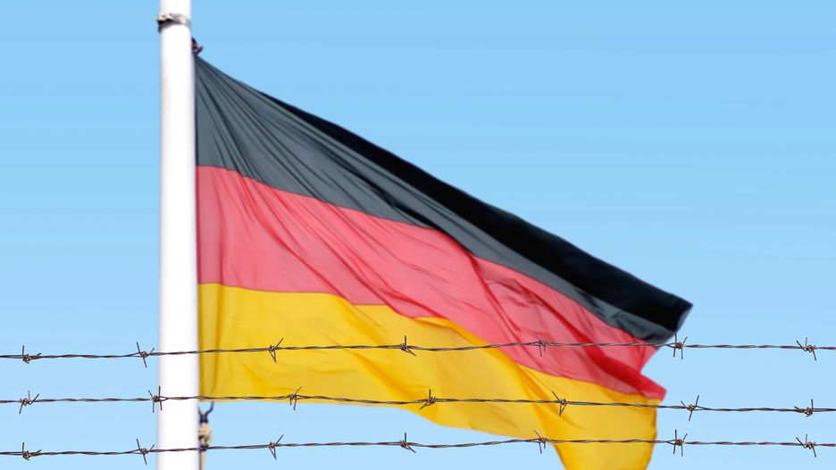 Niemcy nie radzą sobie z islamem. Książka o islamie hamującym postęp trafiła na listy bestsellerów