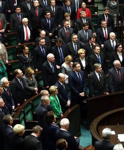 Sejm uchwalił ustawę, która ma usprawnić działanie urzędów pracy