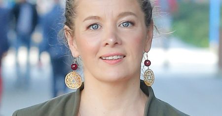 Anna Powierza wstrzyknęła sobie botoks. Teraz aktorka ostrzega inne kobiety. "Ruszała mi się tylko część twarzy"