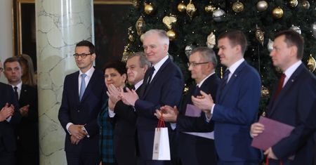 Zarobki w ministerstwach. Najlepiej pracować w MSZ, na przeciwnym biegunie resort gospodarki morskiej