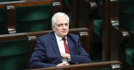 Jarosław Gowin stanowczo po swojej dymisji. "Politycy w ogóle nie powinni się tym zajmować"