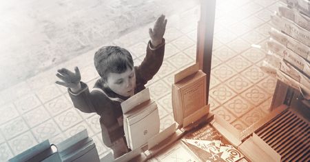 To książka wybiera nas – pół tysiąca egzemplarzy ”Labiryntu duchów” przed premierą dla wielbicieli prozy Carlosa Ruiza Zafóna!