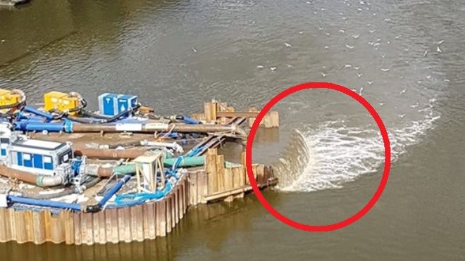 Ścieki z Warszawy znów płyną do Wisły. To przez deszcz