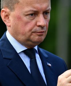 Kalendarz z roznegliżowaną i kuszącą kobietą. Prosto od spółki zależnej od PGZ