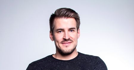 "YouTube powoli się ogłupia. Nie chcę w tym uczestniczyć". Rozmawiamy z Izakiem