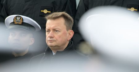 Podwyżki dla pracowników MON. 500+ i dodatkowe premie