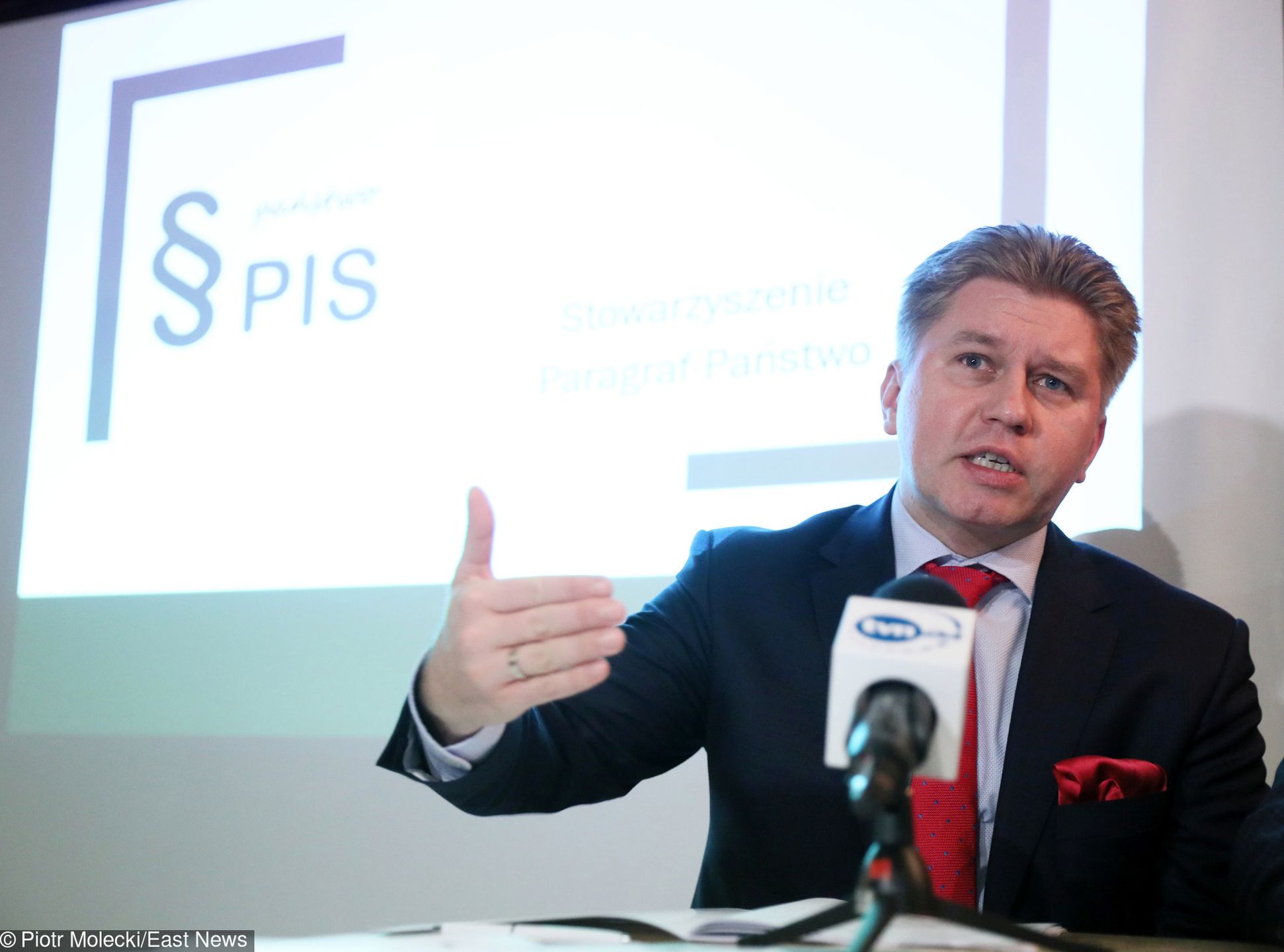 Ministerstwo Sprawiedliwości poleciło wszcząć postępowanie dyscyplinarne wobec prof. Marcina Matczaka