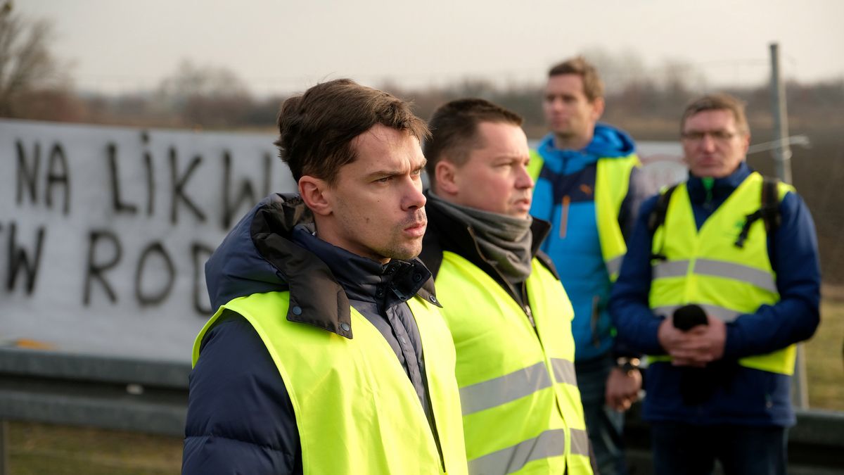 Prezes AGROunii Michał Kołodziejczak zapowiada "oblężenie Warszawy"