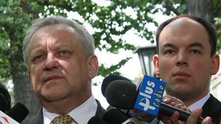 Minister Bolesław Piecha i rzecznik rządu Jan Dziedziczak
