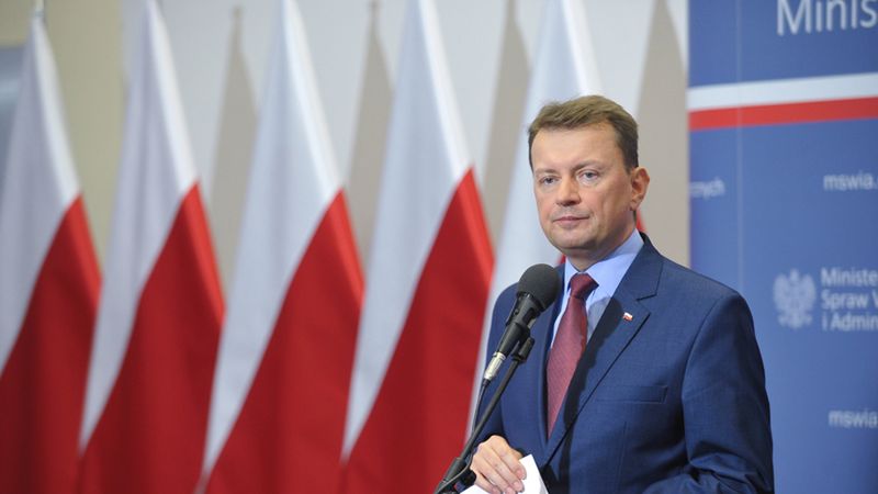 Wojewoda powinien więcej robić, a mniej mówić - uważa minister Mariusz Błaszczak