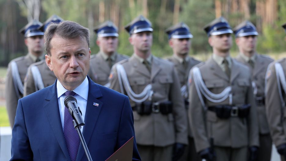 Szef MON poinformował o decyzji Kongresu USA na Twitterze