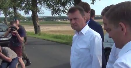 Błaszczak: "Proszę się nie przejmować ekologami". Znaleźli się winni... nawałnic