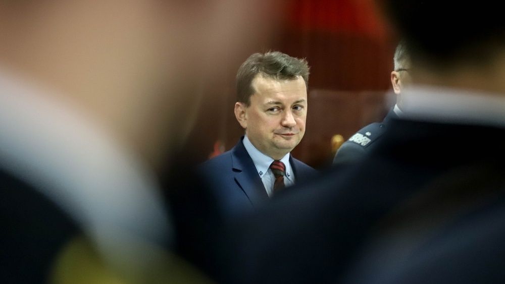 Minister Mariusz Błaszczak obiecał podwyżki przed kilkoma miesiącami 