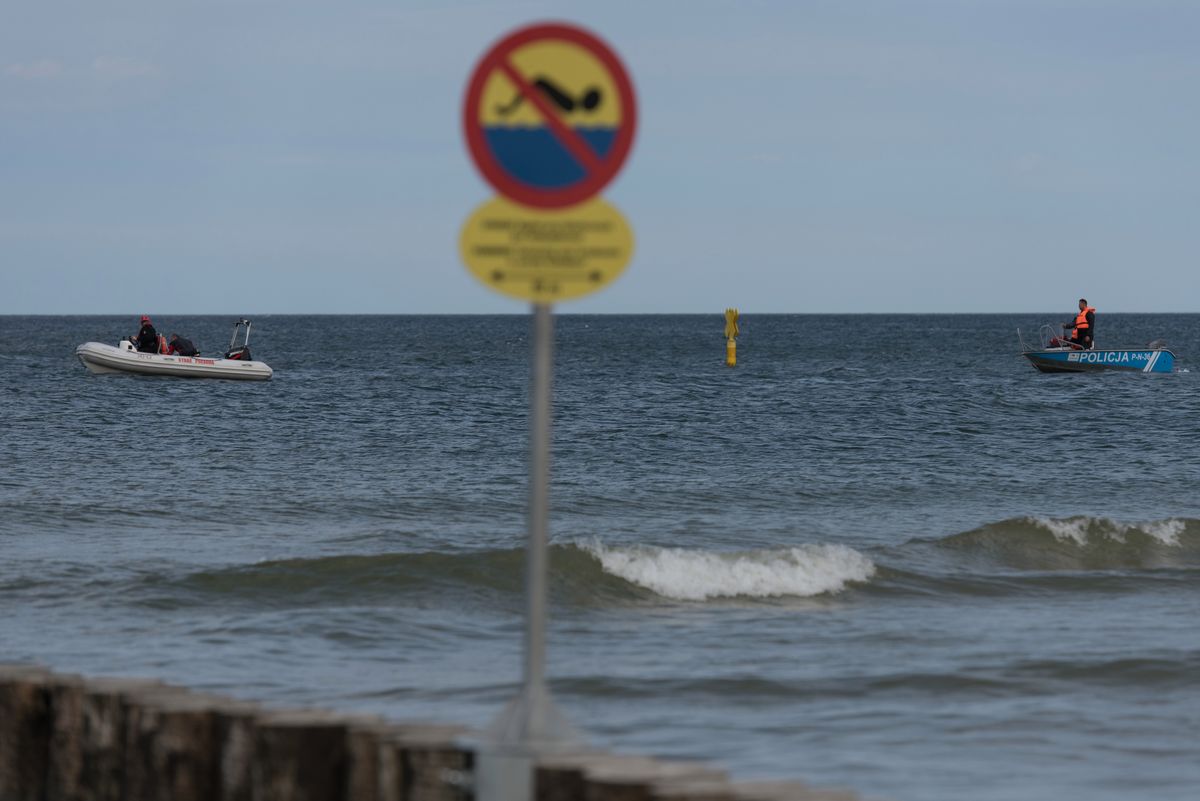 Zamknięte kąpieliska nad Bałtykiem. Zły stan wody Zatoki Gdańskiej