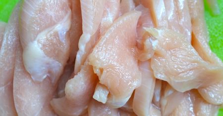Eksport drobiu do Czech. Badania laboratoryjne po wykryciu salmonelli
