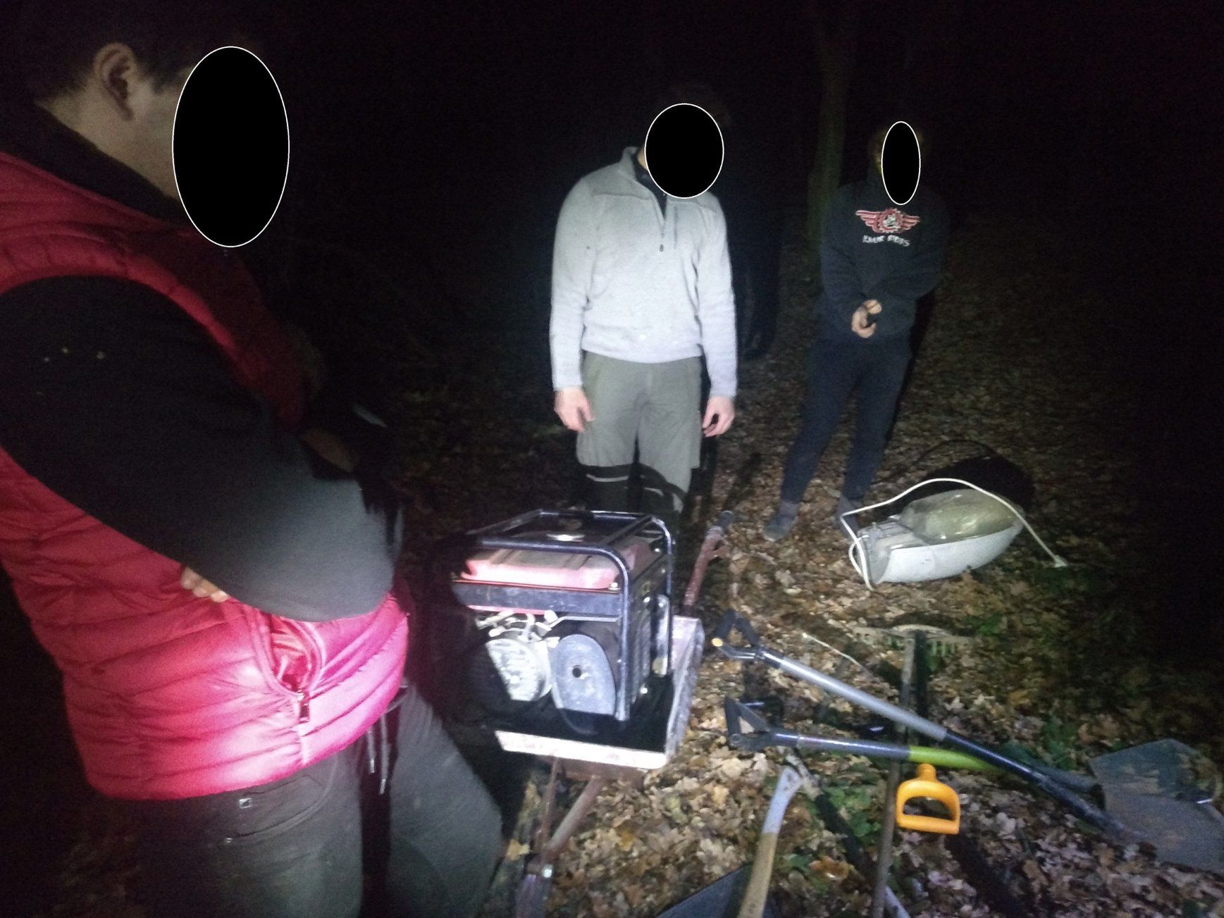 Czterech mężczyzn odpowie za budowę nielegalnego toru