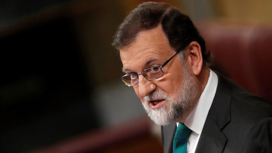 Dotychczasowego premiera Mariano Rajoya (na zdjęciu) zastąpić ma Pedro Sanchez