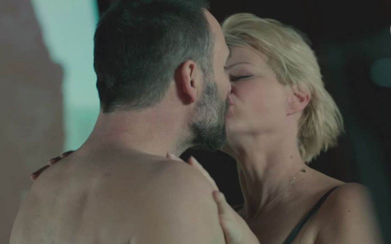 Małgorzata Kożuchowska i Bartłomiej Świderski na planie 6. odcinka serialu "Druga szansa", TVN 