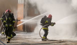 Pożar kamienicy w Łodzi. Są poszkodowani