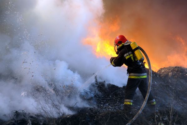 50 tys. pożarów i tysiące strażaków w akcji - zatrważające dane