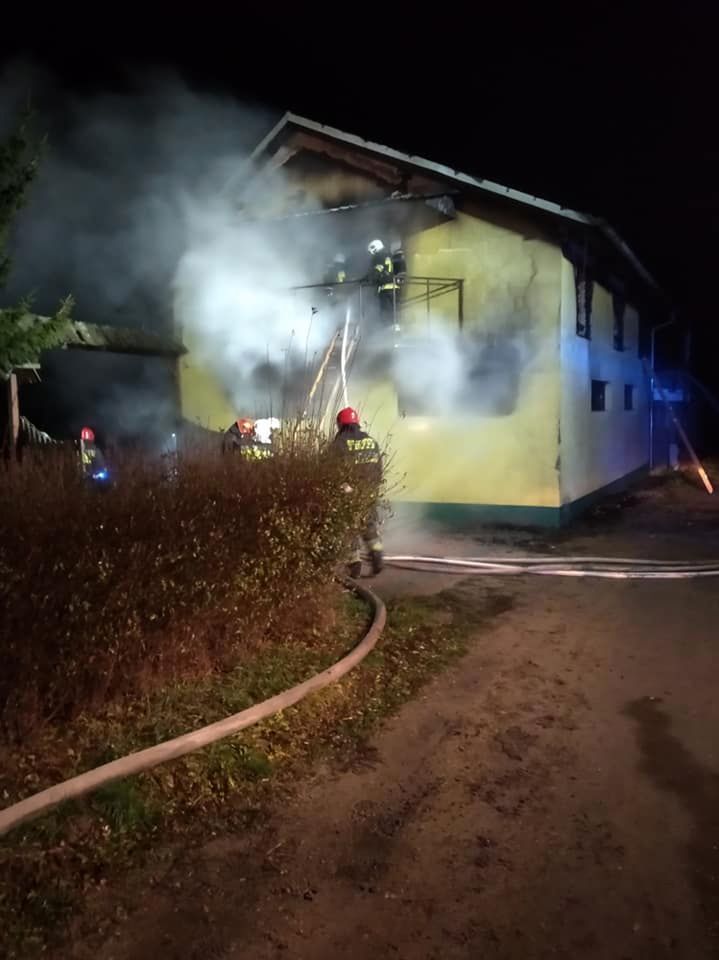 Pożar stadniny koni w Lulewiczkach. Złapano podpalacza