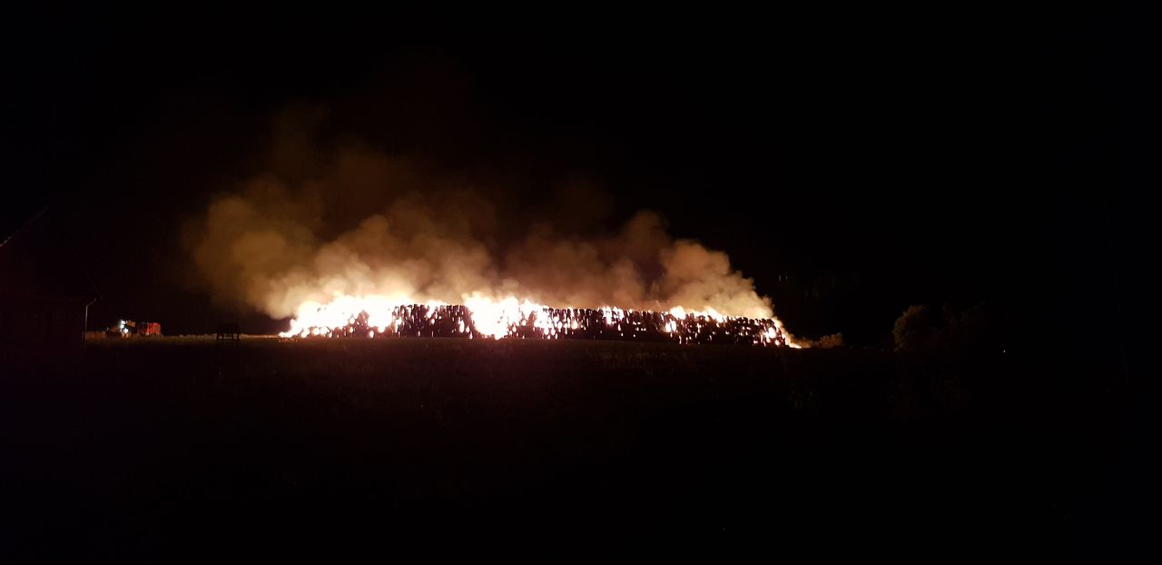 Opolskie. Pożar słomy w Lisięcicach. Straty na ok. 300 tys. zł