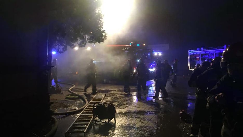 Mazowieckie. W pożarze dawnego dworca w Celestynowie zginęła jedna osoba