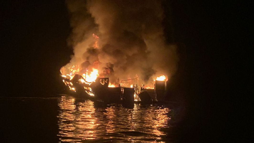 Znaleziono zwłoki 33 ofiar pożaru na kalifornijskim statku