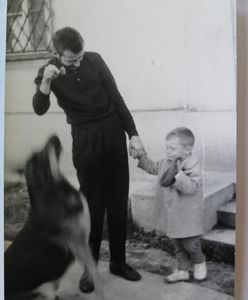 Politycy nostalgicznie. Wracają do dzieciństwa. Mamy zdjęcia