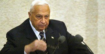 Premier Izraela: nie planujemy zabicia Arafata