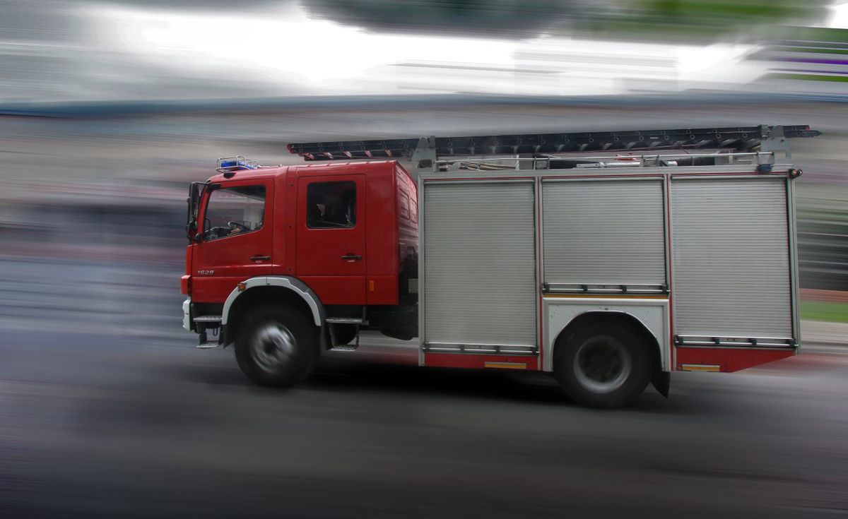 Pożar w domu studenckim w Łodzi. 200 osób ewakuowanych