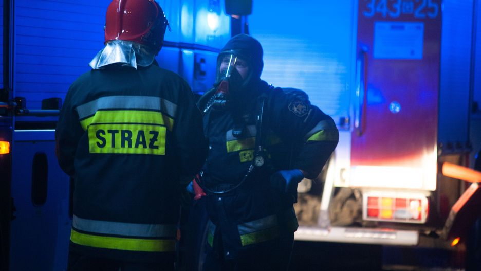 Działdowo: pożar w hucie szkła. Jedna osoba nie żyje, 4 są ranne