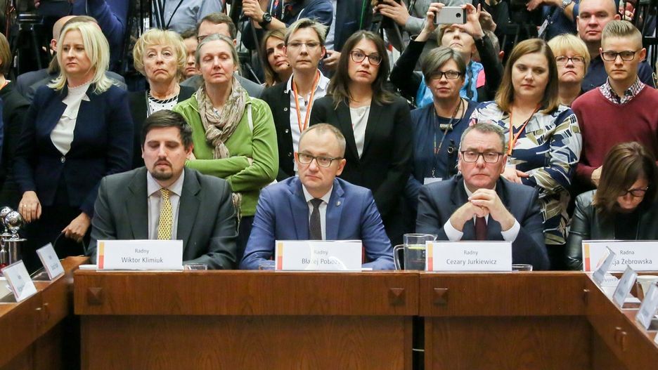 Wybory parlamentarne 2019. Błażej Poboży i Cezary Jurkiewicz (drugi i trzeci od lewej, dolny rząd) mają powalczyć o mandat senatora PiS w stolicy