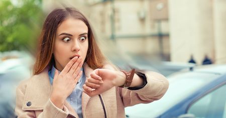 Zbyt częste spóźnienia do pracy mogą mieć poważne konsekwencje