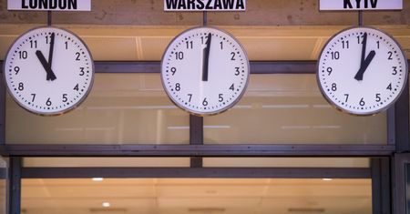 Zmiana czasu na zimowy już w najbliższą noc. Miała być jedną z ostatnich, ale Europa zmieniła zdanie