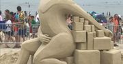 Piaskowe rzeźby, które zapierają dech w piersiach