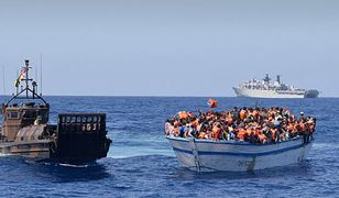 W pobliżu Libii zatonął ponton. W środku było 126 migrantów