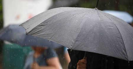 IMGW ostrzega przed intensywnymi opadami.Sprawdź gdzie będzie padać.