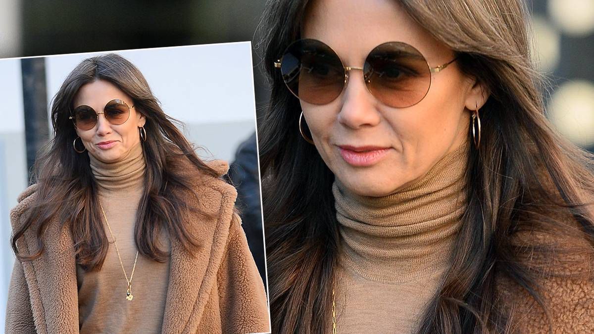 Kinga Rusin w płaszczu z sieciówki