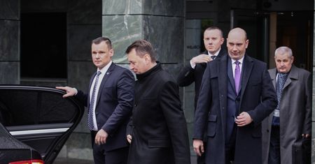 Duda spotkał się z Błaszczakiem. Efekt? Pilne zmiany MON