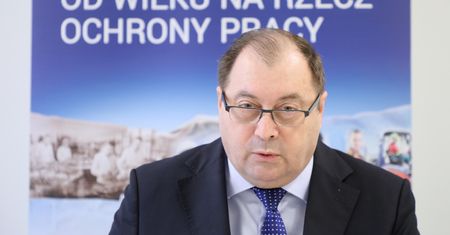 Państwowa Inspekcja Pracy z hojnymi nagrodami. 20 osób otrzymało niemal 750 tys. zł