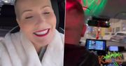Paulina Smaszcz urządziła sobie imprezę w taksówce. Dała niezły popis wokalnych umiejętności. Podczas karaoke trochę ją poniosło